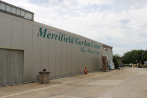 signage Merrifield Garden Center