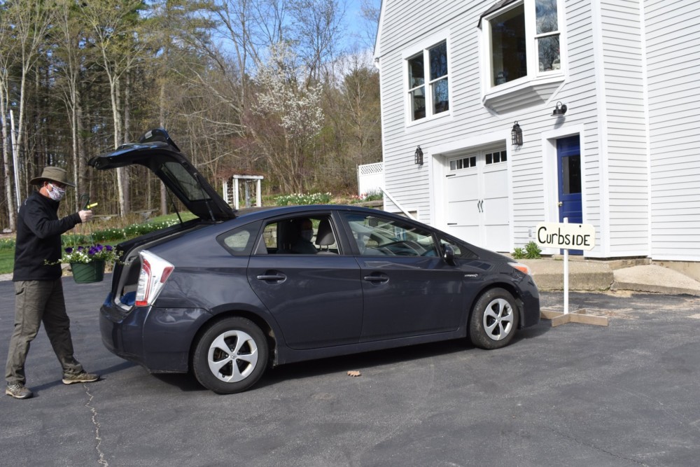 Wellington Gardens in Brentwood, New Hampshire Curbside pickup