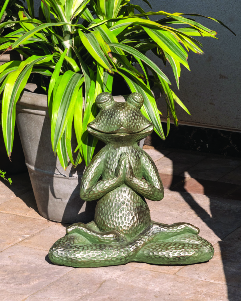 Glenhaven Frog Sculpture