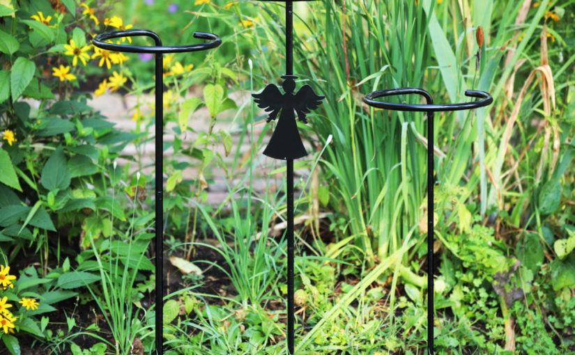 Iron Garden Products-silhouette-and-stand