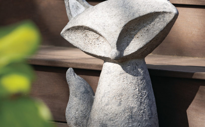 Sullivans Gray Fox Sculpture