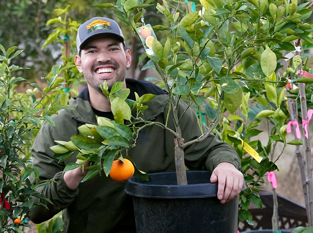 Epic Gardening Acquires Botanical Interests Kevin_Espiritu.jpg
