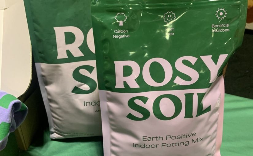Organic Peatless Potting Soil Rosy Soil
