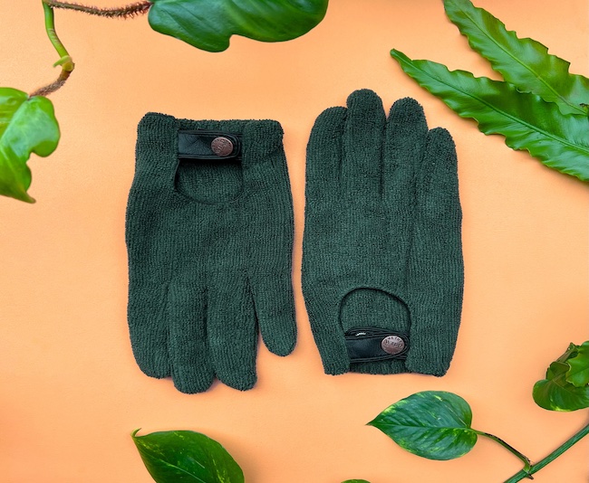 LEAF CLEANING GLOVES_We the Wild 650