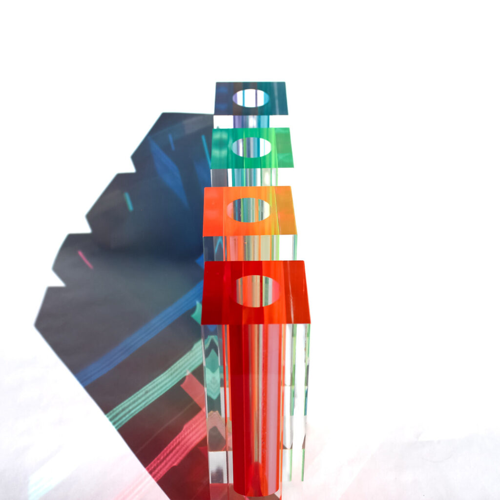 Canetti_Colorful Acrylic Flower Vase