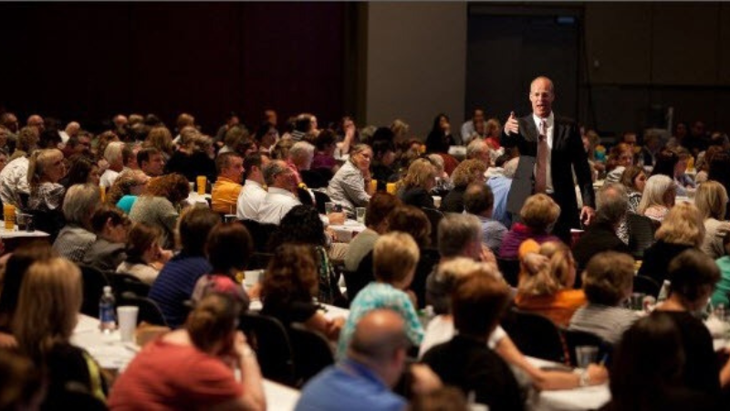 Great Lakes Gift Show to host retail expert Bob Negen