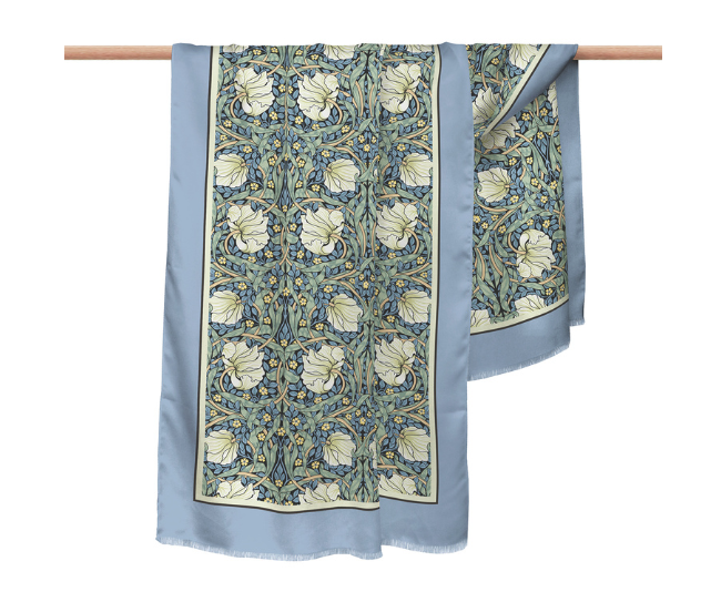 RainCaper_William Morris Pimpernel Shawl