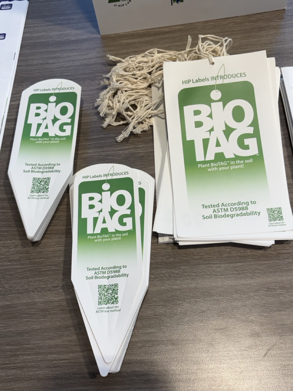 HIP Labels bio tags