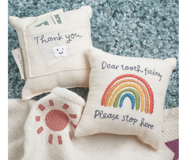 Primitives by Kathy_Tooth Fairy Pillows